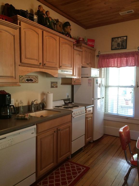 Calhoun House Inn & Suites Bryson City Ngoại thất bức ảnh