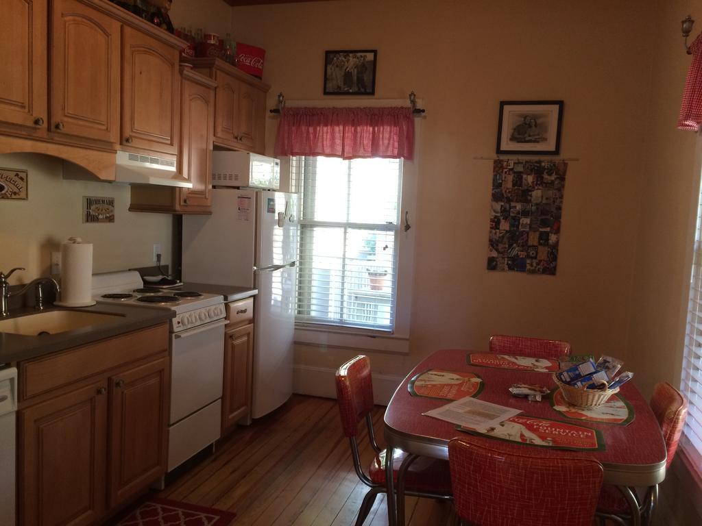 Calhoun House Inn & Suites Bryson City Ngoại thất bức ảnh