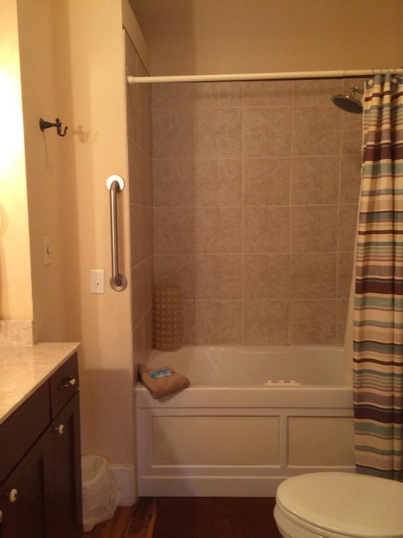 Calhoun House Inn & Suites Bryson City Ngoại thất bức ảnh